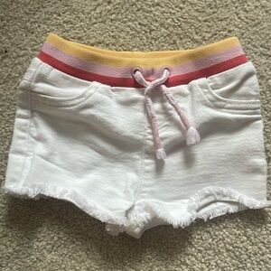 Baby shorts, adorable white shorts, size 6-9m, elastic waistband easy for babies